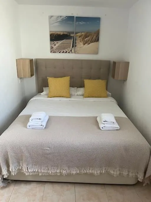 Апартаменты Strandhaus Direkt Am Meer Марбелья